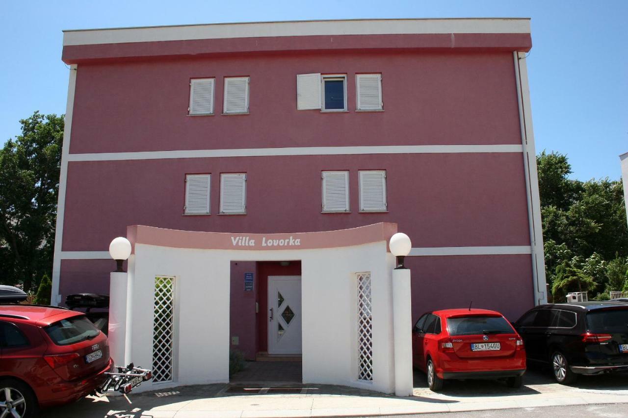 Beautiful Apartment Lovorka 6 , Baska, Krk Buitenkant foto